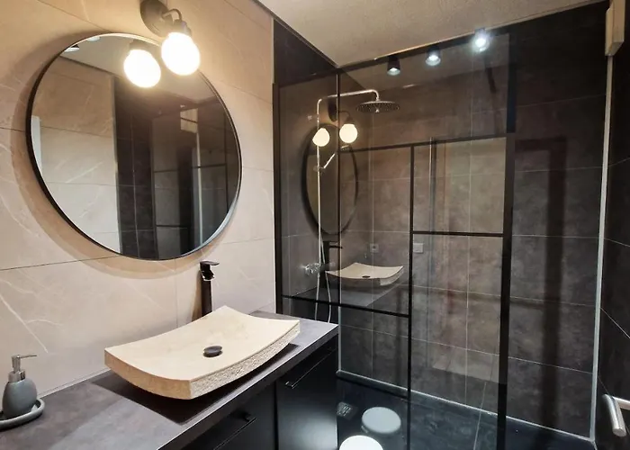 Exceptionnel Proche Centre-ville * بايون